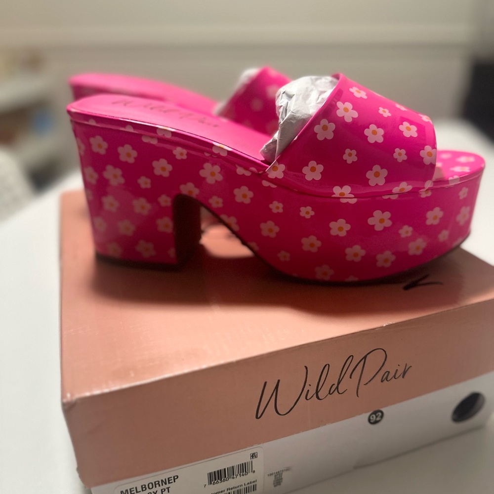 Wild Pair Pink Platform Shoes with Slip-On Design